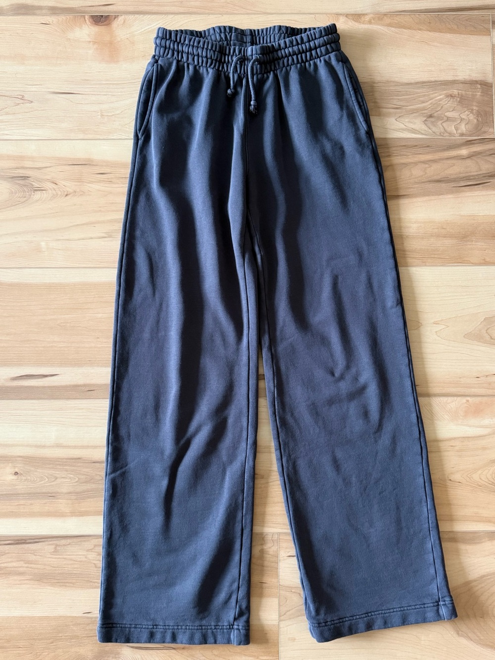 Aritzia TNA Cozy AF Fleece Boyfriend Wide Sweatpants Charcoal